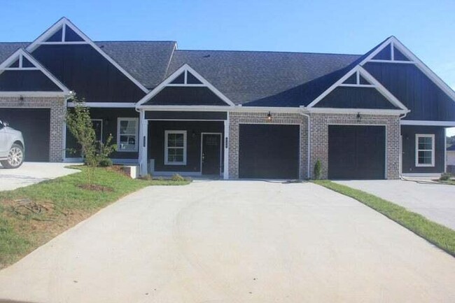 539 NE Bellingham Dr in Cleveland, TN - Building Photo - Building Photo
