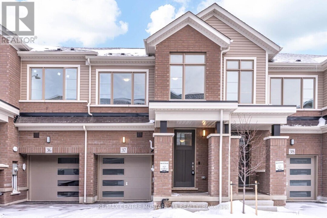 474 Provident Wy in Hamilton, ON - Building Photo