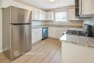 6175 Flagstaf Walk in Mcdonough, GA - Building Photo - Building Photo