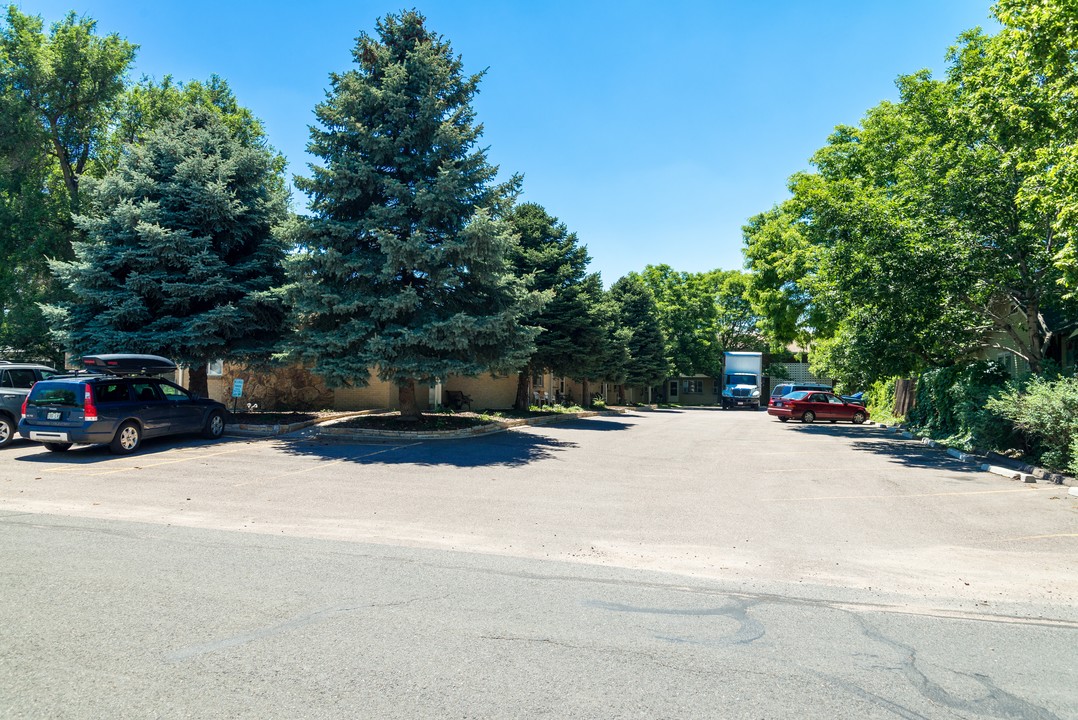 Teller Street in Wheat Ridge, CO - Building Photo