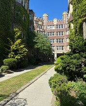 29 Dana St, Unit 402 in Cambridge, MA - Building Photo - Building Photo