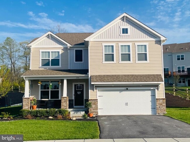 property at 226 Seven Springs Ln