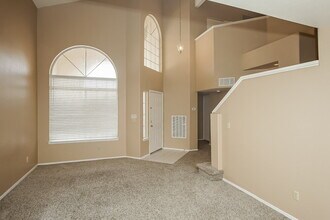 5005 Monte Del Sol Ln in North Las Vegas, NV - Building Photo - Building Photo