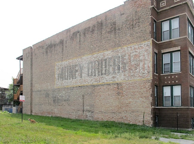 Woodlawn Chicago 9 unit Apartment Bldg. in Chicago, IL - Building Photo - Other