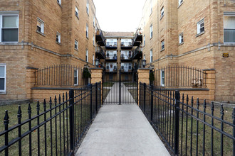 4810-4820 N Avers Ave in Chicago, IL - Building Photo - Building Photo