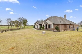 251 Hlavek Rd in Decatur, TX - Building Photo - Building Photo