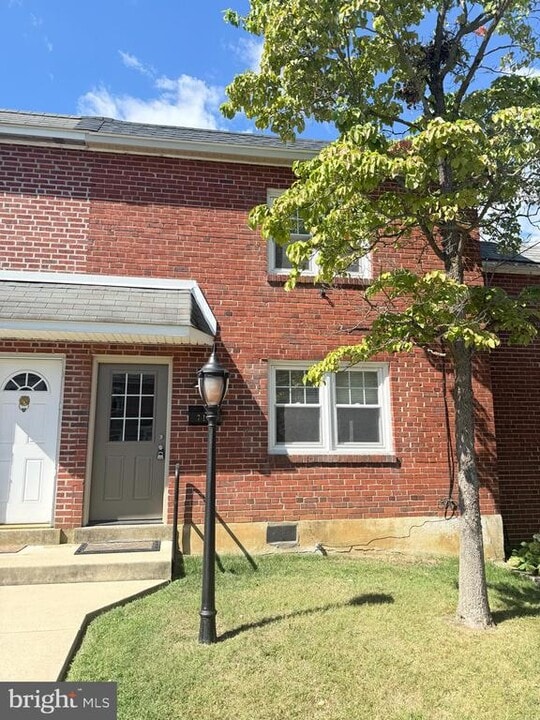 710 S Adams St in West Chester, PA - Building Photo
