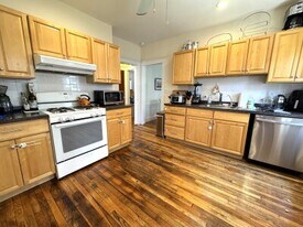 18 Saint Peter St, Unit 1 in Boston, MA - Building Photo