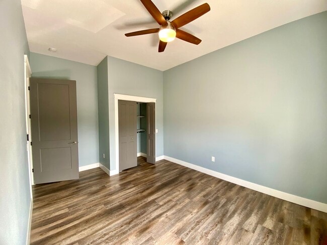 property at 320 W Wyatt Earp Blvd