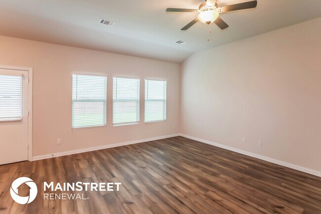 2116 Bellatrix Dr in Haslet, TX - Building Photo - Building Photo