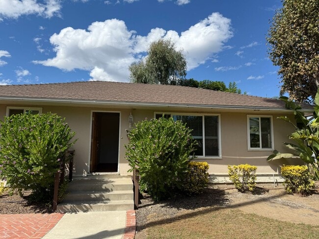 property at 6800 Pueblo Vista