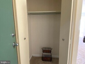 6924 Hanover Pkwy in Greenbelt, MD - Building Photo - Building Photo