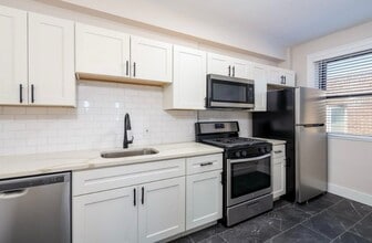 5616 Pershing Ave in St. Louis, MO - Building Photo - Building Photo