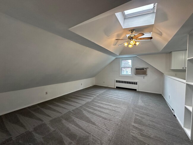 property at 6 Quebec Dr