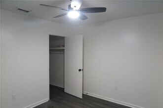 509 NW 19th Ln in Gainesville, FL - Building Photo - Building Photo