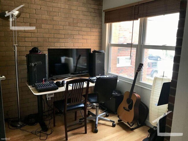 property at 12 Commonwealth Ct