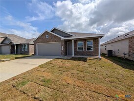 2207 Allison Crk in Marion, TX - Building Photo