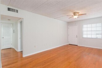 3211 W De Leon St-Unit -2 in Tampa, FL - Building Photo - Building Photo