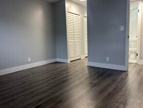 3250 NW 84th Ave in Sunrise, FL - Building Photo - Building Photo