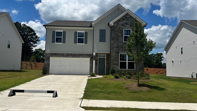 property at 536 Silverleaf Trl