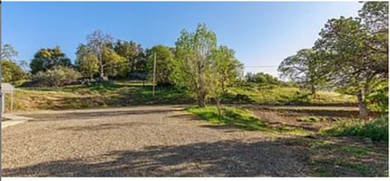 3529 Hilltop Dr in Mariposa, CA - Building Photo - Building Photo