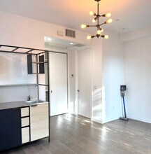 3116 Riversedge Ct. in Los Angeles, CA - Building Photo - Building Photo