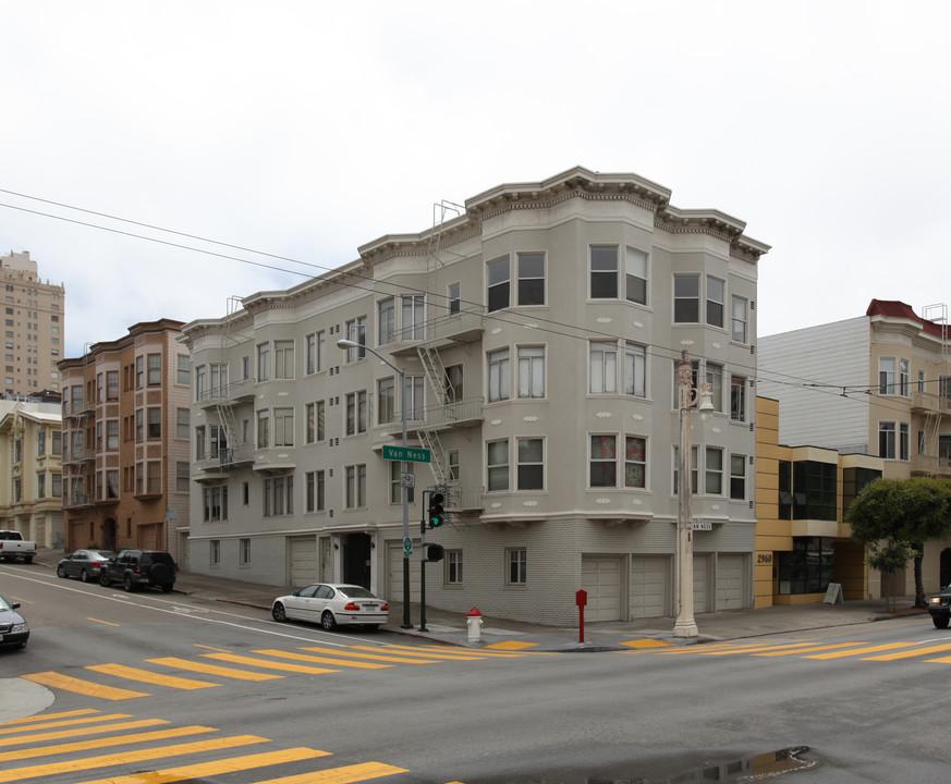 1175 Francisco St in San Francisco, CA - Building Photo