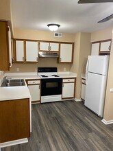 4197 Spirea Dr in Wilmington, NC - Building Photo - Building Photo