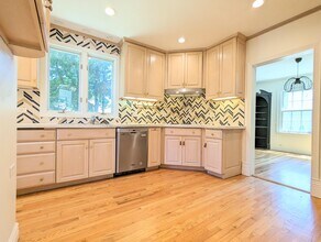 313 Ridge Rd in Kenilworth, IL - Building Photo - Building Photo