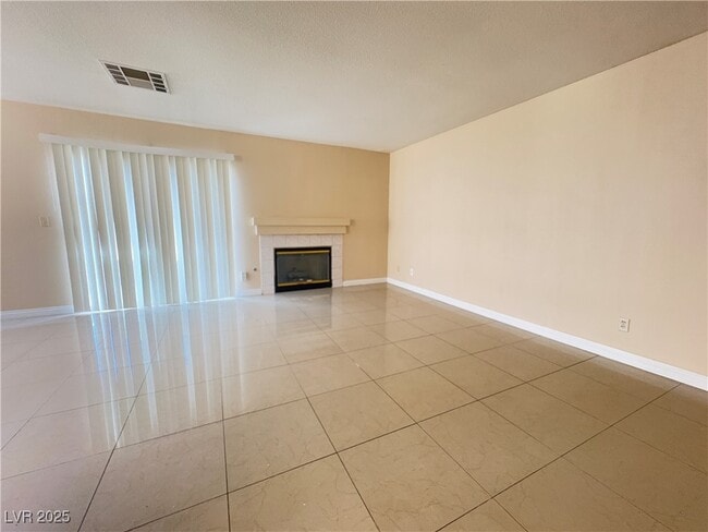 property at 924 Carmel Shrs Dr