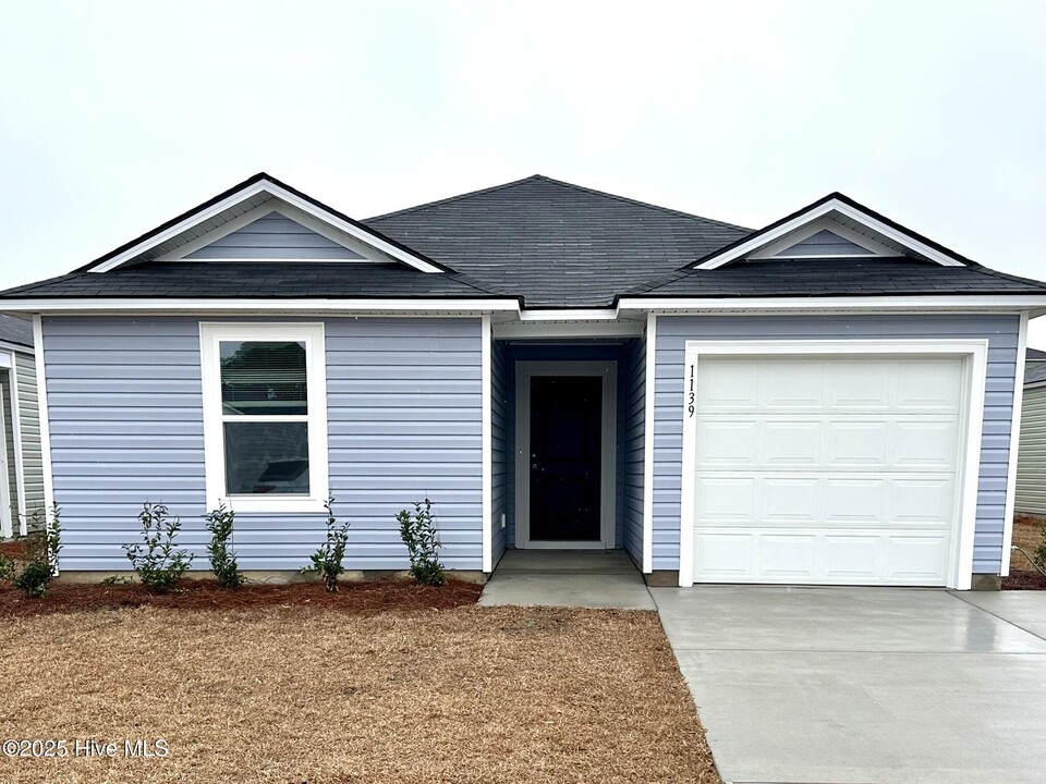 1139 Spadefish Dr in Sunset Beach, NC - Building Photo