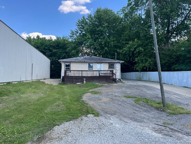 1218 McCullough Pike