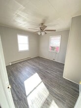 209.5 E Ridge Ave in Landis, NC - Foto de edificio - Building Photo