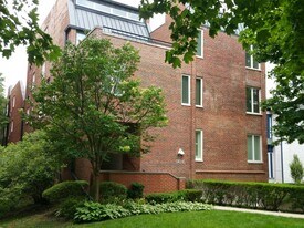 1416 Hinman Ave, Unit 10 in Evanston, IL - Building Photo