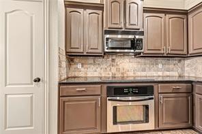 5002 SW Golden Eagle Ave in Bentonville, AR - Foto de edificio - Building Photo