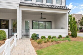 613 Stickley Oak Way in Woodstock, GA - Building Photo - Building Photo