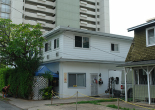 2446 Cleghorn St in Honolulu, HI - Building Photo - Building Photo