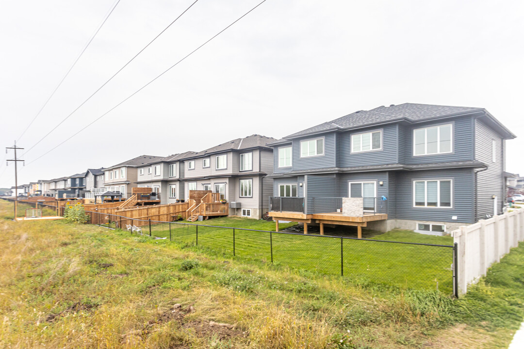 26 Wiltree Ter in Fort Saskatchewan, AB - Building Photo