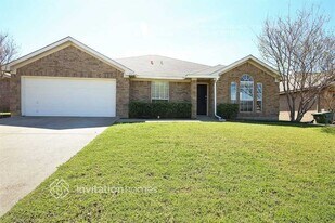 614 St Eric Dr in Mansfield, TX - Building Photo