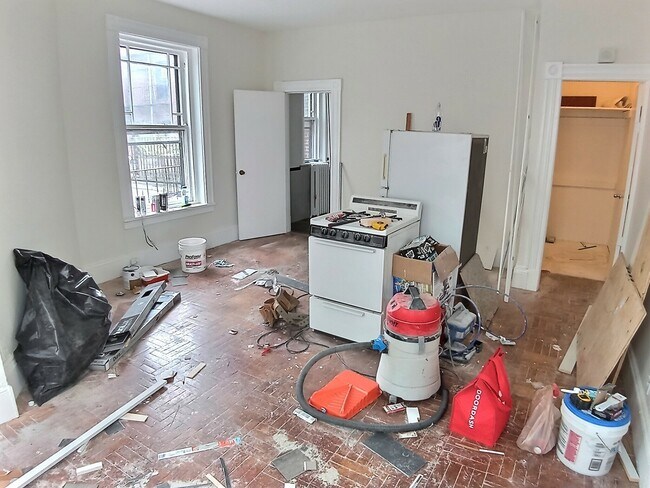 261 W Newton St, Unit 6 photo'