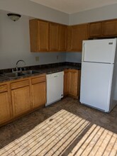307 13th Ct in Onalaska, WI - Building Photo - Building Photo