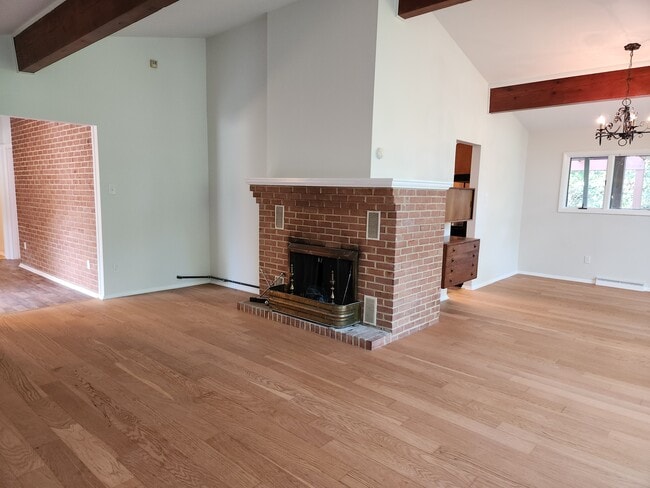 13231 Lenfant Dr in Fort Washington, MD - Building Photo - Building Photo