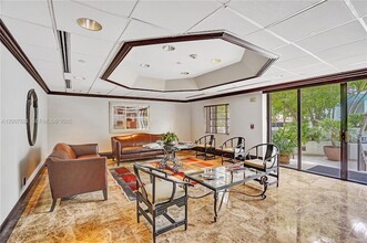 151 SE 15th Rd, Unit 502 in Miami, FL - Building Photo - Building Photo