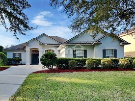 921 Indian River Rd in St. Augustine, FL - Building Photo