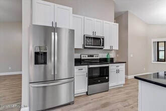 10 Falls Pl in Palm Coast, FL - Building Photo - Building Photo