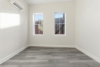 19-25 Essex St in Haverhill, MA - Foto de edificio - Building Photo