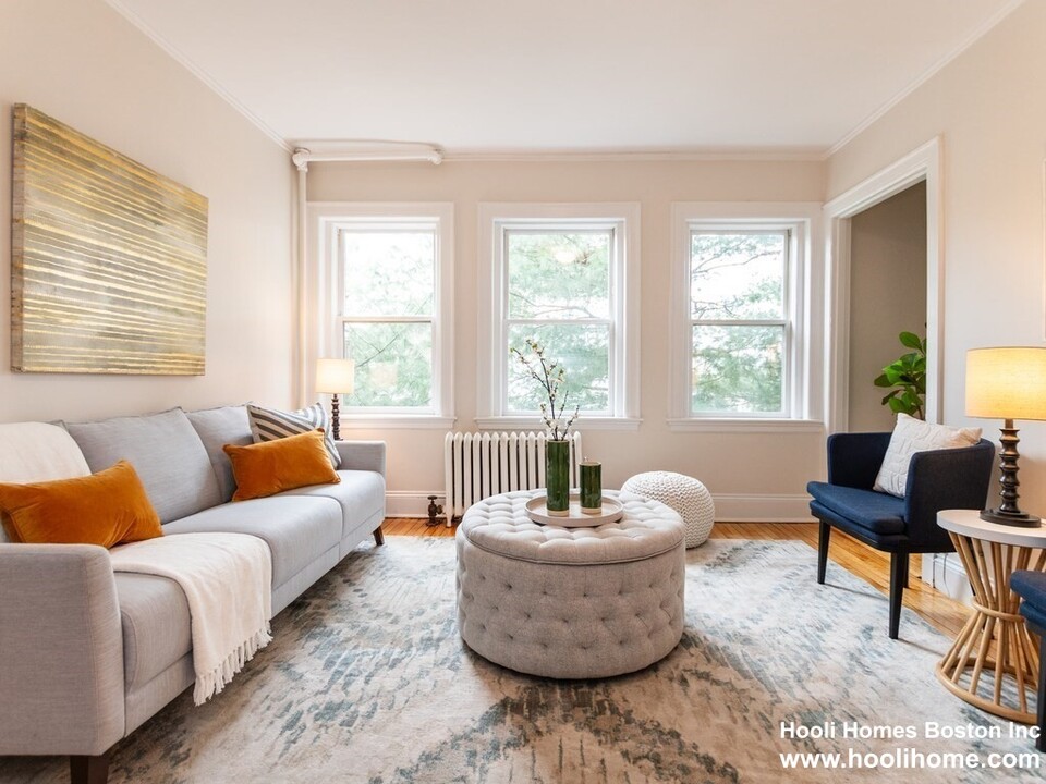 21 Chauncy St, Unit 36 in Cambridge, MA - Building Photo