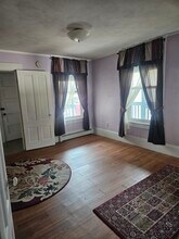 4 Chestnut St in Tilton, NH - Building Photo - Building Photo
