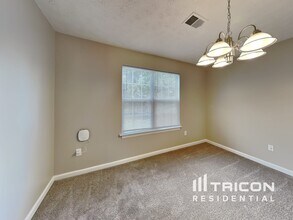 2420 Lofton Ct in Lawrenceville, GA - Foto de edificio - Building Photo