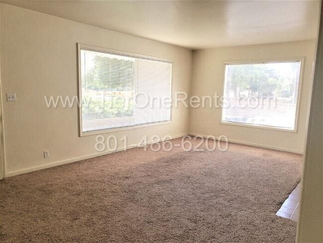 3056 S 2300 E in Salt Lake City, UT - Building Photo - Building Photo